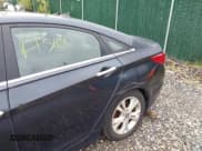 ✅ 2013 Hyundai Sonata SE • VIN: 5NPEC4AC7DH511971 • Лот: 43294217. Опубликован ранее на IAAI с пробегом Не указан. Бесплатный доступ к архиву аукционных продаж из США и подробный отчёт об истории автомобиля на DreamBid. Изображение 6.