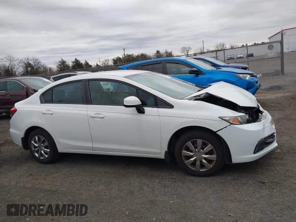 ✅ 2013 Honda Civic LX • VIN: 19XFB2F58DE040469 • Лот: 43782706. Опубликован ранее на IAAI с пробегом 158 220 миль. Бесплатный доступ к архиву аукционных продаж из США и подробный отчёт об истории автомобиля на DreamBid. Изображение 13.