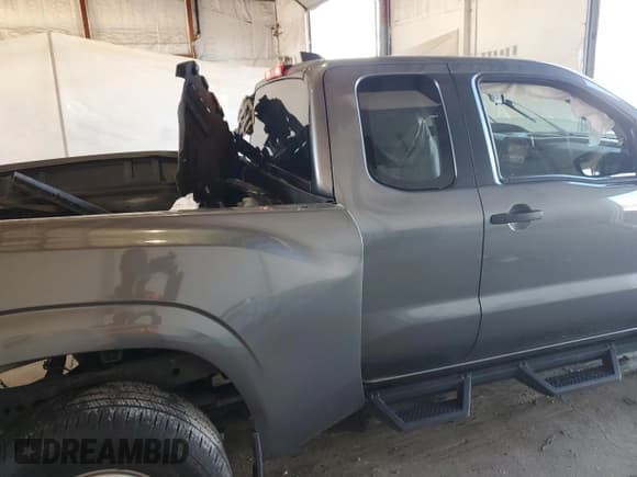 ✅ 2022 Nissan Frontier S • VIN: 1N6ED1CM8NN666982 • Лот: 87252115. Опубликован ранее на Copart с пробегом 32 936 миль. Бесплатный доступ к архиву аукционных продаж из США и подробный отчёт об истории автомобиля на DreamBid. Изображение 10.