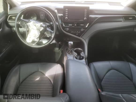 2023 Toyota Camry SE z VIN 4T1G11AK7PU119969, wystawiony jako Copart lot #90325005 z przebiegiem 53 955 mil mil oraz Szkoda całkowita • Salvage title. Historia ofert i sprzedaży dostępna na DreamBid. Obrazek 8.