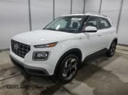 ✅ 2025 Hyundai Venue SEL • VIN: KMHRC8A36SU361939 • Лот: 86595455. Опубликован ранее на Copart с пробегом 5 300 миль. Бесплатный доступ к архиву аукционных продаж из США и подробный отчёт об истории автомобиля на DreamBid. Изображение 1.