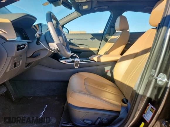 ✅ 2021 Hyundai Sonata Limited • VIN: 5NPEH4J20MH121920 • Lot: 91463315. Listed on Copart with 25,644 mi. Free auction sales archive from the USA and detailed vehicle history report at DreamBid. Image 7.