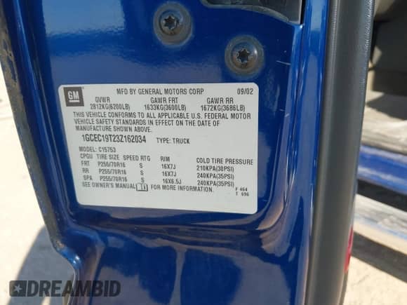 2003 Chevrolet Silverado 1500 LT z VIN 1GCEC19T23Z162034, wystawiony jako IAAI lot #43324040 z przebiegiem 193 481 mil mil oraz . Historia ofert i sprzedaży dostępna na DreamBid. Obrazek 9.