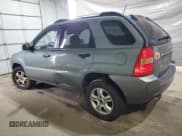 ✅ 2008 Kia Sportage LX • VIN: KNDJE723987473226 • Лот: 86251095. Опубликован ранее на Copart с пробегом 225 549 миль. Бесплатный доступ к архиву аукционных продаж из США и подробный отчёт об истории автомобиля на DreamBid. Изображение 2.