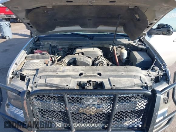 ✅ 2009 Chevrolet Suburban 2LT • VIN: 1GNFK26389R190745 • Lot: 43252001. Wystawiony na IAAI z przebiegiem 238 572 mil. Bezpłatny archiwum sprzedaży aukcyjnych z USA i szczegółowy raport historii pojazdu na DreamBid. Zdjęcie 10.