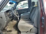 ✅ 2003 Chevrolet Silverado 1500 • VIN: 2GCEC19V631309773 • Лот: 78714584. Опубликован ранее на Copart с пробегом 192 864 миль. Бесплатный доступ к архиву аукционных продаж из США и подробный отчёт об истории автомобиля на DreamBid. Изображение 7.