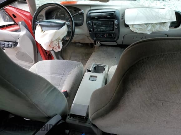 ✅ 1998 Ford Explorer XL • VIN: 1FMZU34X3WUD35920 • Lot: 57231265. Listed on Copart with 182,239 mi. Free auction sales archive from the USA and detailed vehicle history report at DreamBid. Image 8.