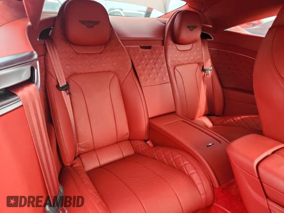 ✅ 2022 Bentley Continental GT GT V8 • VIN: SCBCG2ZG5NC092767 • Lot: 71908575. Listed on Copart with 10,231 mi. Free auction sales archive from the USA and detailed vehicle history report at DreamBid. Image 10.