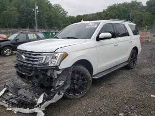 ✅ 2019 Ford Expedition XLT • VIN: 1FMJU1JT0KEA61079 • Lot: 68866045. Wystawiony na Copart z przebiegiem 69 685 mil. Bezpłatny archiwum sprzedaży aukcyjnych z USA i szczegółowy raport historii pojazdu na DreamBid. Zdjęcie 1.