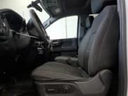 ✅ 2020 Chevrolet Silverado 2500HD Work Truck • VIN: 1GC4YLE7XLF184964 • Lot: 87400175. Wystawiony na Copart z przebiegiem 123 153 mil. Bezpłatny archiwum sprzedaży aukcyjnych z USA i szczegółowy raport historii pojazdu na DreamBid. Zdjęcie 7.