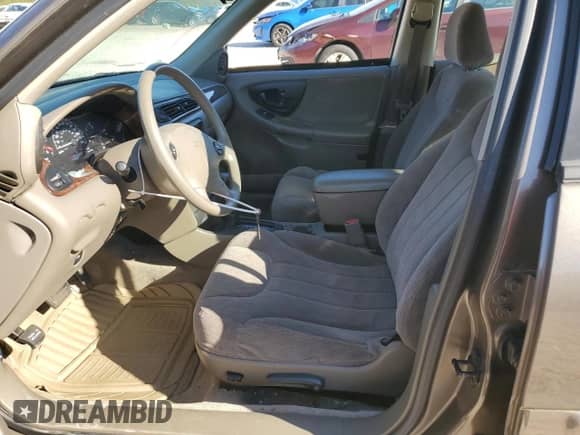 2000 Chevrolet Malibu LS z VIN 1G1NE52J4Y6303956, wystawiony jako Copart lot #83049134 z przebiegiem 146 425 mil mil oraz Czysty tytuł • Clean title. Historia ofert i sprzedaży dostępna na DreamBid. Obrazek 7.