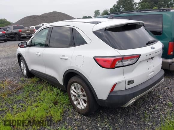 ✅ 2020 Ford Escape • VIN: 1FMCUOG67LUA21917 • Lot: 42726533. Listed on IAAI with 216,089 mi. Free auction sales archive from the USA and detailed vehicle history report at DreamBid. Image 3.