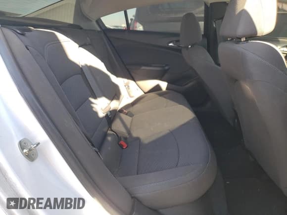 ✅ 2019 Chevrolet Cruze LT • VIN: 1G1BE5SM8K7146544 • Lot: 67289862. Listed on Copart with 99,716 mi. Free auction sales archive from the USA and detailed vehicle history report at DreamBid. Image 10.