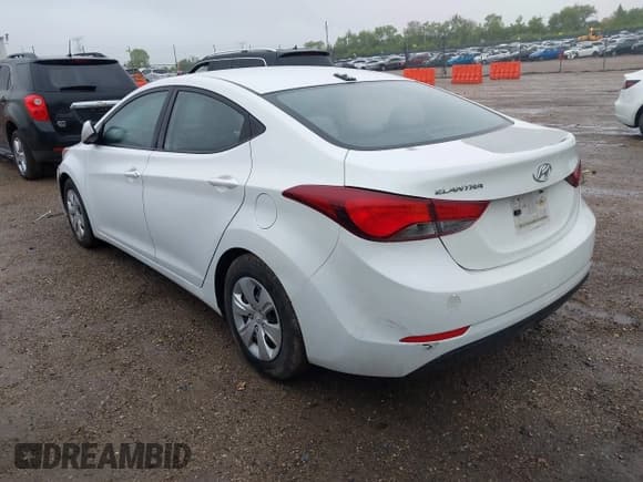 ✅ 2016 Hyundai Elantra SE • VIN: 5NPDH4AE8GH787014 • Lot: 42321685. Listed on IAAI with 166,626 mi. Free auction sales archive from the USA and detailed vehicle history report at DreamBid. Image 3.