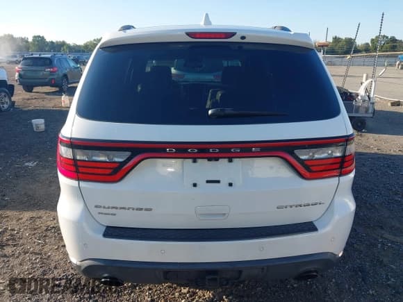 ✅ 2015 Dodge Durango Citadel • VIN: 1C4SDJET5FC746084 • Lot: 43315649. Wystawiony na IAAI z przebiegiem 159 384 mil. Bezpłatny archiwum sprzedaży aukcyjnych z USA i szczegółowy raport historii pojazdu na DreamBid. Zdjęcie 17.