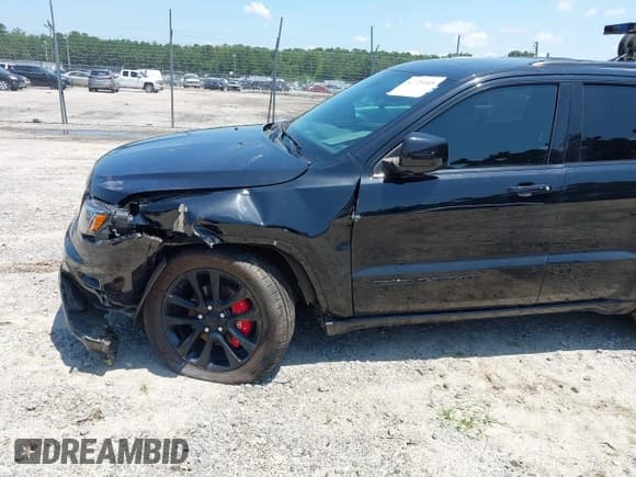 ✅ 2019 Jeep Grand Cherokee Upland • VIN: 1C4RJEAG0KC792326 • Lot: 42723345. Listed on IAAI with 71,977 mi. Free auction sales archive from the USA and detailed vehicle history report at DreamBid. Image 6.