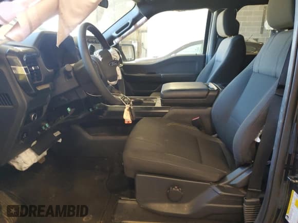 ✅ 2024 Ford F-150 STX • VIN: 1FTFW2L54RFA28129 • Lot: 91405255. Listed on Copart with 31,809 mi. Free auction sales archive from the USA and detailed vehicle history report at DreamBid. Image 7.