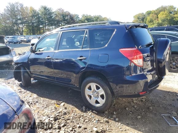 ✅ 2006 Toyota RAV4 • VIN: JTMZD33V266009972 • Лот: 85758685. Опубликован ранее на Copart с пробегом 76 327 миль. Бесплатный доступ к архиву аукционных продаж из США и подробный отчёт об истории автомобиля на DreamBid. Изображение 2.