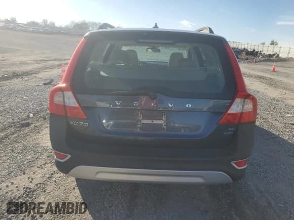 ✅ 2008 Volvo XC70 • VIN: YV4BZ982881020458 • Lot: 87115005. Listed on Copart with 130,158 mi. Free auction sales archive from the USA and detailed vehicle history report at DreamBid. Image 6.