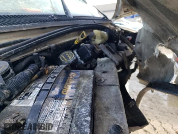 ✅ 2006 Ford Econoline Cargo • VIN: 1FTNS24WX6HB16813 • Лот: 46445835. Опубликован ранее на Copart с пробегом 443 183 миль. Бесплатный доступ к архиву аукционных продаж из США и подробный отчёт об истории автомобиля на DreamBid. Изображение 12.