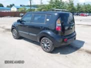 ✅ 2011 Kia Soul • VIN: KNDJT2A12B7238585 • Lot: 43006338. Listed on IAAI with 141,261 mi. Free auction sales archive from the USA and detailed vehicle history report at DreamBid. Image 3.