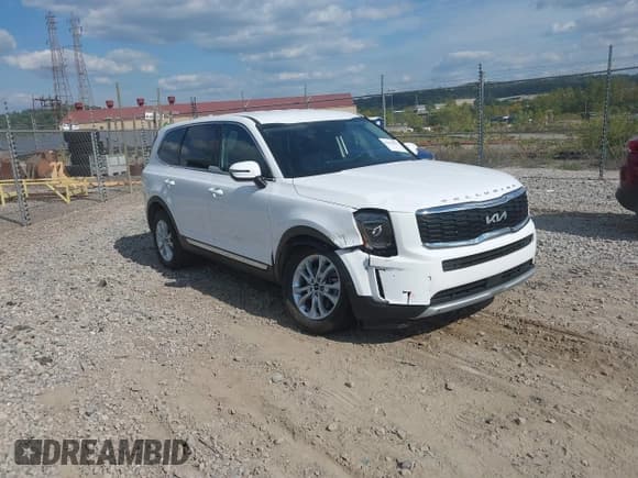 ✅ 2022 Kia Telluride LX • VIN: 5XYP2DHC0NG205186 • Лот: 43221894. Опубликован ранее на IAAI с пробегом 50 910 миль. Бесплатный доступ к архиву аукционных продаж из США и подробный отчёт об истории автомобиля на DreamBid. Изображение 1.