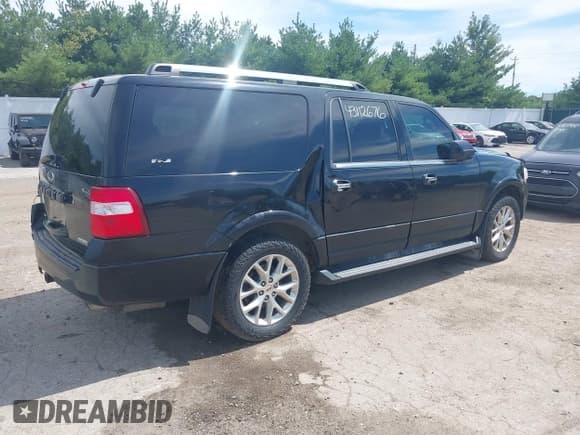 ✅ 2017 Ford Expedition Max Limited • VIN: 1FMJK2AT4HEA48520 • Lot: 43112676. Wystawiony na IAAI z przebiegiem 64 518 mil. Bezpłatny archiwum sprzedaży aukcyjnych z USA i szczegółowy raport historii pojazdu na DreamBid. Zdjęcie 4.