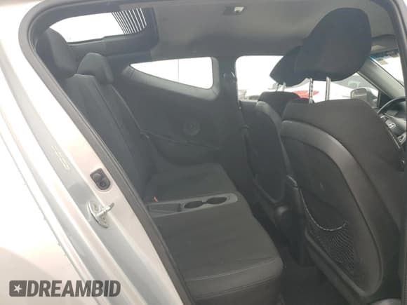 ✅ 2015 Hyundai Veloster RE:FLEX • VIN: KMHTC6AD2FU227406 • Lot: 42815835. Wystawiony na Copart z przebiegiem 202 519 mil. Bezpłatny archiwum sprzedaży aukcyjnych z USA i szczegółowy raport historii pojazdu na DreamBid. Zdjęcie 11.