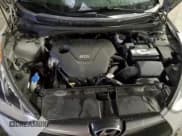 ✅ 2013 Hyundai Veloster w/Black Int • VIN: KMHTC6AD1DU137970 • Lot: 84545224. Wystawiony na Copart z przebiegiem 99 122 mil. Bezpłatny archiwum sprzedaży aukcyjnych z USA i szczegółowy raport historii pojazdu na DreamBid. Zdjęcie 11.