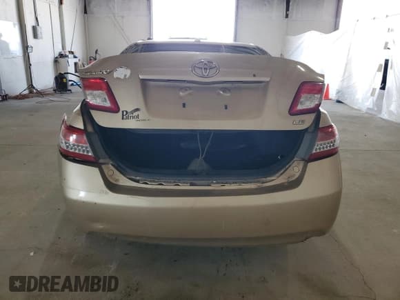 ✅ 2010 Toyota Camry • VIN: 4T1BF3EK5AU104444 • Лот: 54502045. Опубликован ранее на Copart с пробегом 236 102 миль. Бесплатный доступ к архиву аукционных продаж из США и подробный отчёт об истории автомобиля на DreamBid. Изображение 6.