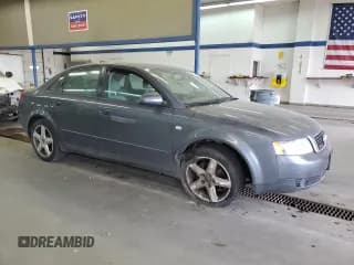 ✅ 2004 Audi A4 1.8T • VIN: WAULC68E44A071707 • Лот: 75366224. Опубликован ранее на Copart с пробегом 155 066 миль. Бесплатный доступ к архиву аукционных продаж из США и подробный отчёт об истории автомобиля на DreamBid. Изображение 4.