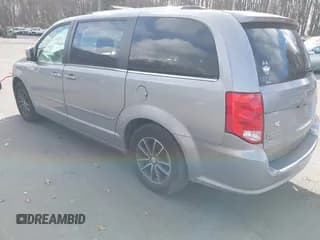 ✅ 2017 Dodge Grand Caravan SXT • VIN: 2C4RDGCG9HR780806 • Лот: 43685804. Опубликован ранее на IAAI с пробегом 188 095 миль. Бесплатный доступ к архиву аукционных продаж из США и подробный отчёт об истории автомобиля на DreamBid. Изображение 3.