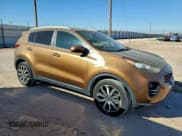 ✅ 2017 Kia Sportage EX • VIN: KNDPNCAC7H7099980 • Lot: 96905155. Wystawiony na Copart z przebiegiem 83 324 mil. Bezpłatny archiwum sprzedaży aukcyjnych z USA i szczegółowy raport historii pojazdu na DreamBid. Zdjęcie 4.