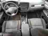 2018 Mitsubishi Outlander SE with VIN JA4AD3A32JZ007252, listed as a Copart auction lot 86884165 with 147,442 mi miles and Clean title. Bid and sale history available at DreamBid. Image 8.