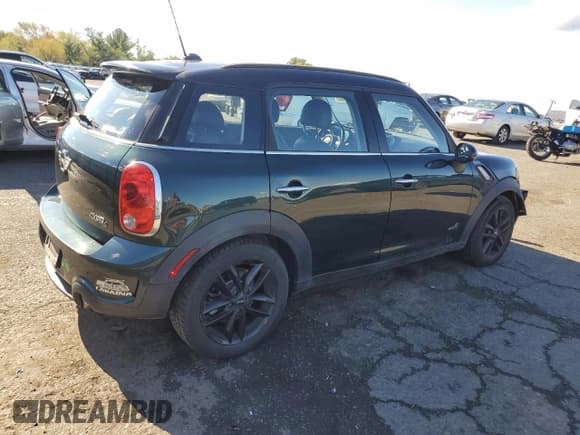 ✅ 2012 MINI Countryman S • VIN: WMWZC5C54CWL62611 • Lot: 89715355. Listed on Copart with 101,356 mi. Free auction sales archive from the USA and detailed vehicle history report at DreamBid. Image 3.