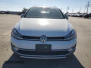 ✅ 2018 Volkswagen Golf S • VIN: 3VWH17AU0JM759320 • Лот: 81678095. Опубликован ранее на Copart с пробегом 181 945 миль. Бесплатный доступ к архиву аукционных продаж из США и подробный отчёт об истории автомобиля на DreamBid. Изображение 5.