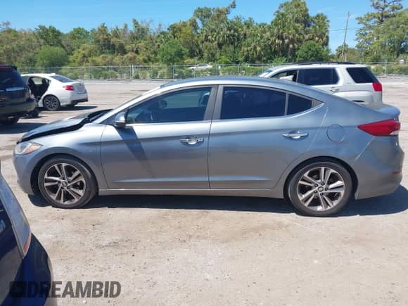 2017 Hyundai Elantra Limited с VIN KMHD84LF4HU104914, выставлен на аукционе IAAI как лот 42051236 с пробегом 135 029 миль миль и . История ставок и продаж доступна на DreamBid. Изображение 14.