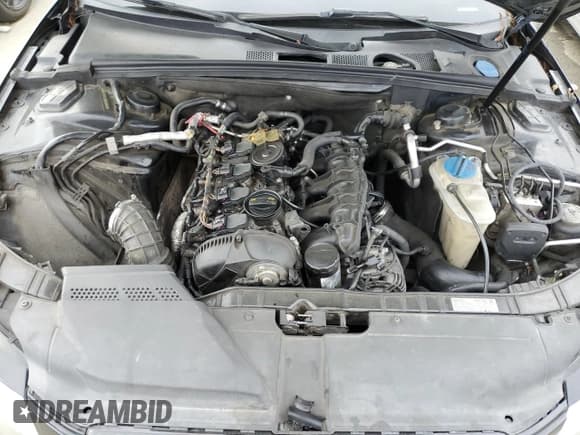 ✅ 2010 Audi A4 Premium Plus • VIN: WAUEFAFL8AN003645 • Lot: 44762465. Listed on Copart with Not provided. Free auction sales archive from the USA and detailed vehicle history report at DreamBid. Image 11.