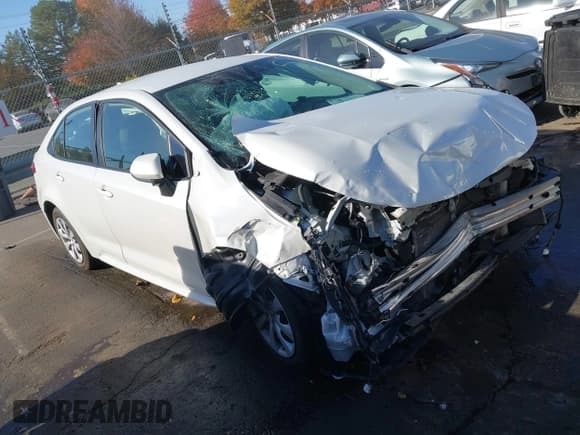 ✅ 2021 Toyota Corolla LE • VIN: JTDEPMAE2MJ173800 • Lot: 43630041. Listed on IAAI with 119,099 mi. Free auction sales archive from the USA and detailed vehicle history report at DreamBid. Image 1.