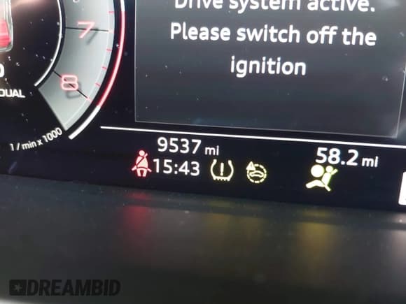 ✅ 2024 Audi Q3 S line Premium Plus • VIN: WA1EECF39R1046454 • Lot: 42160390. Listed on IAAI with 9,537 mi. Free auction sales archive from the USA and detailed vehicle history report at DreamBid. Image 7.