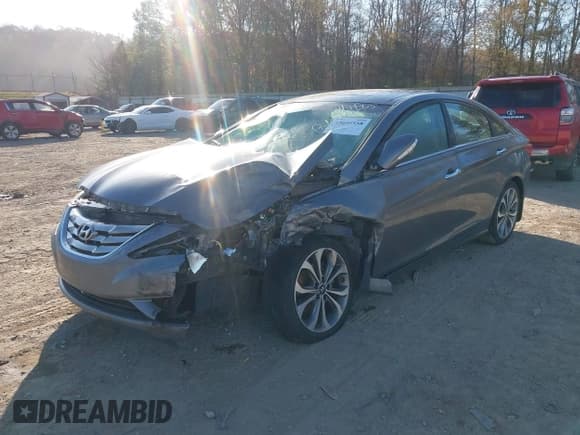 ✅ 2013 Hyundai Sonata Limited • VIN: 5NPEC4AB5DH601370 • Лот: 43695558. Опубликован ранее на IAAI с пробегом 244 518 миль. Бесплатный доступ к архиву аукционных продаж из США и подробный отчёт об истории автомобиля на DreamBid. Изображение 2.