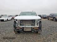 ✅ 2021 Chevrolet Silverado 1500 Custom • VIN: 1GCRYBEK9MZ315578 • Lot: 70144975. Wystawiony na Copart z przebiegiem 90 298 mil. Bezpłatny archiwum sprzedaży aukcyjnych z USA i szczegółowy raport historii pojazdu na DreamBid. Zdjęcie 5.