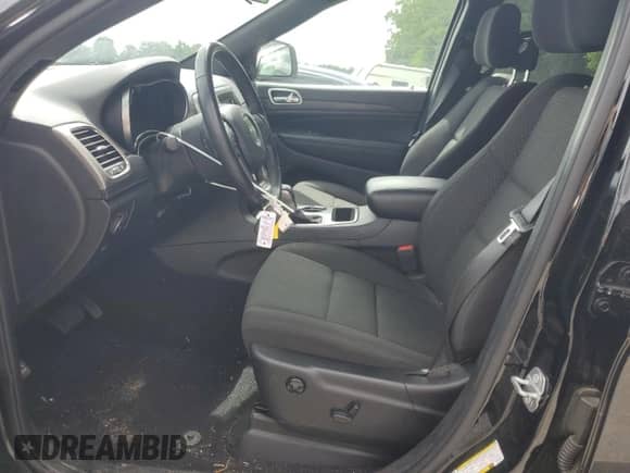 2020 Jeep Grand Cherokee Altitude z VIN 1C4RJFAG0LC389891, wystawiony jako Copart lot #58258855 z przebiegiem 36 959 mil mil oraz Szkoda całkowita • Salvage title. Historia ofert i sprzedaży dostępna na DreamBid. Obrazek 7.