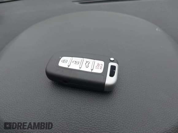 ✅ 2010 Hyundai Genesis Coupe R-Spec • VIN: KMHHT6KD0AU018646 • Lot: 42077089. Wystawiony na IAAI z przebiegiem 162 251 mil. Bezpłatny archiwum sprzedaży aukcyjnych z USA i szczegółowy raport historii pojazdu na DreamBid. Zdjęcie 11.