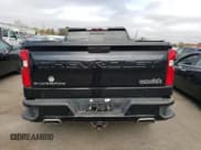 ✅ 2019 Chevrolet Silverado 1500 High Country • VIN: 1GCUYHELXKZ235550 • Lot: 74912814. Wystawiony na Copart z przebiegiem 122 021 mil. Bezpłatny archiwum sprzedaży aukcyjnych z USA i szczegółowy raport historii pojazdu na DreamBid. Zdjęcie 6.