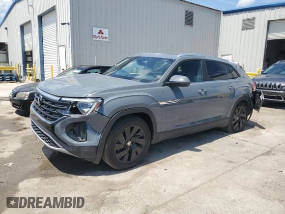 ✅ 2025 Volkswagen Atlas SE • VIN: 1V2KE2CA4SC203130 • Лот: 54195835. Опубликован ранее на Copart с пробегом 20 миль. Бесплатный доступ к архиву аукционных продаж из США и подробный отчёт об истории автомобиля на DreamBid. Изображение 1.