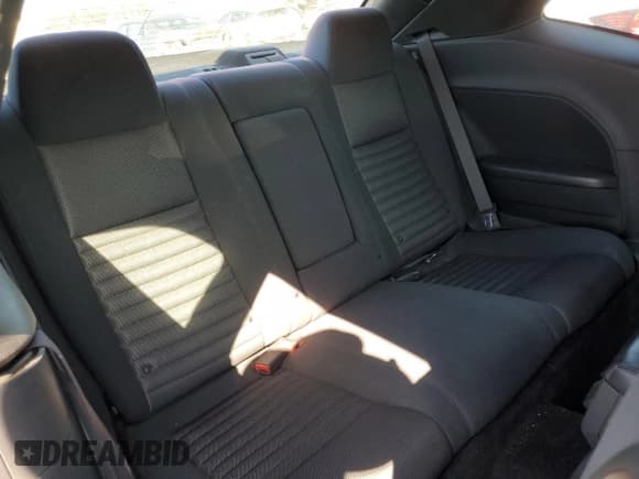 ✅ 2012 Dodge Challenger SXT Plus • VIN: 2C3CDYAG6CH124824 • Лот: 90899325. Опубликован ранее на Copart с пробегом 128 236 миль. Бесплатный доступ к архиву аукционных продаж из США и подробный отчёт об истории автомобиля на DreamBid. Изображение 10.