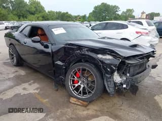 ✅ 2016 Dodge Challenger SRT 392 • VIN: 2C3CDZDJ4GH119723 • Lot: 42817775. Listed on IAAI with 44,665 mi. Free auction sales archive from the USA and detailed vehicle history report at DreamBid. Image 1.