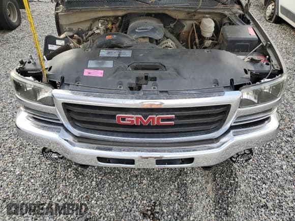 ✅ 2003 GMC Sierra 1500HD SLE • VIN: 1GTGC13U83F159358 • Lot: 78096954. Listed on Copart with 163,013 mi. Free auction sales archive from the USA and detailed vehicle history report at DreamBid. Image 11.