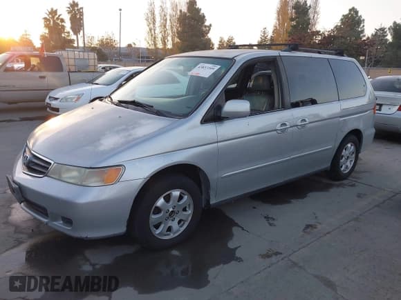 ✅ 2003 Honda Odyssey EX-L • VIN: 5FNRL18053B048916 • Лот: 43837209. Опубликован ранее на IAAI с пробегом 171 039 миль. Бесплатный доступ к архиву аукционных продаж из США и подробный отчёт об истории автомобиля на DreamBid. Изображение 2.